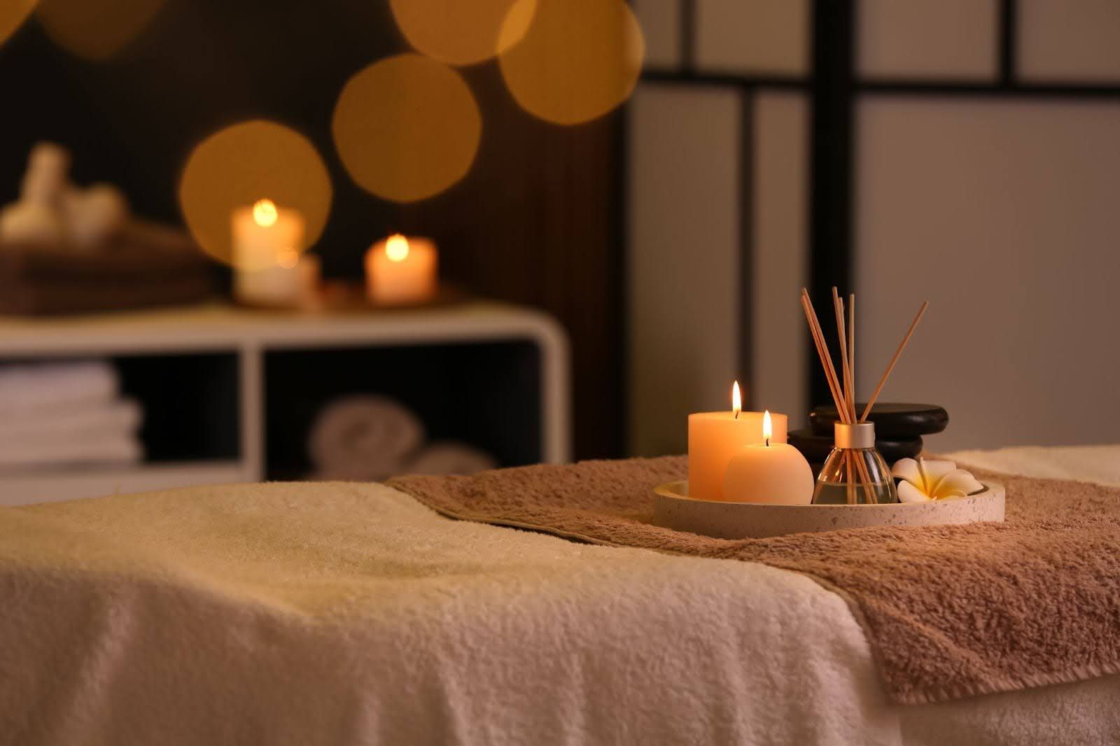 Mmhmm Aromatics Fragrant Candles - S.P.A.